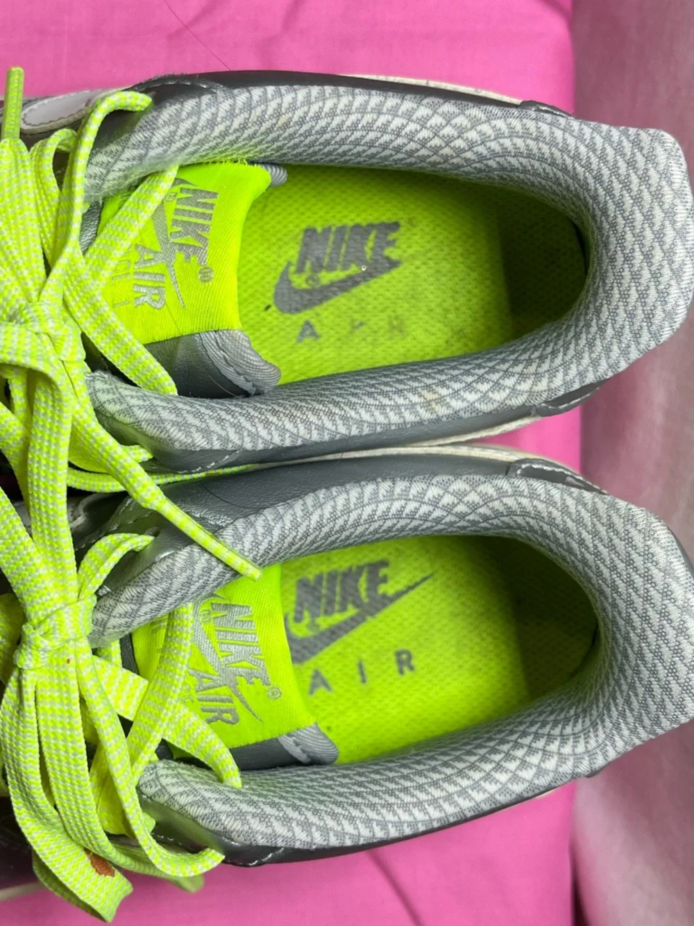 Nike Air Force 1 Silver Volt Neon Size 4.5Y Women’s 6 AF1‎ Low Y2K Streetwear